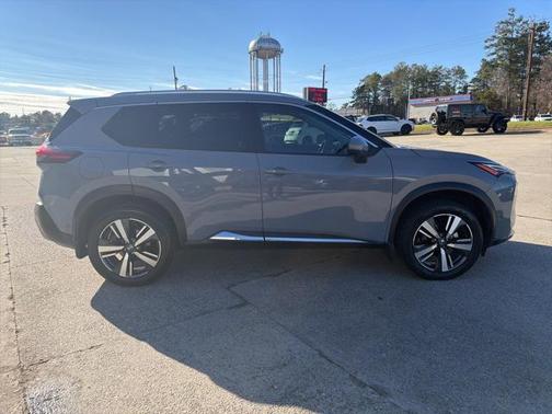 2021 Nissan Rogue Platinum