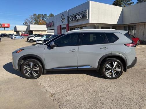2021 Nissan Rogue Platinum