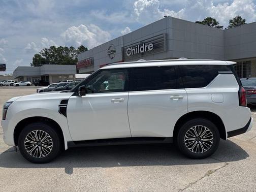 2025 Nissan Armada SL 2WD