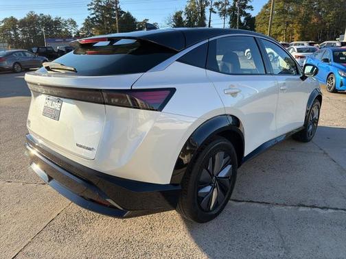2023 Nissan ARIYA VENTURE+