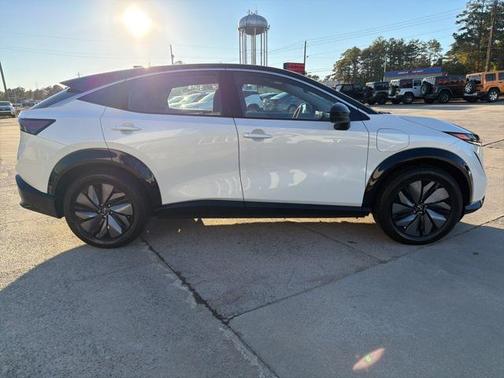 2023 Nissan ARIYA VENTURE+