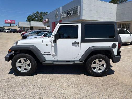 Bright White Clearcoat 2013 Jeep Wrangler Sport