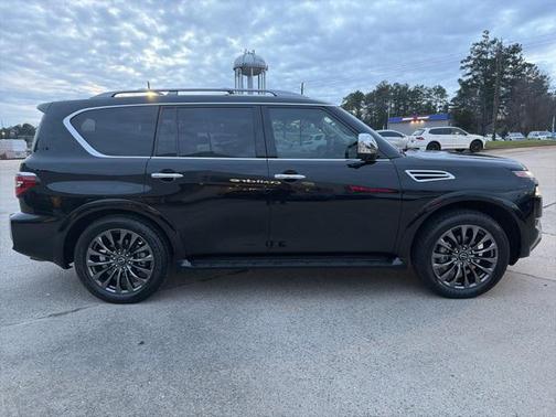 2024 Nissan Armada Platinum 4WD