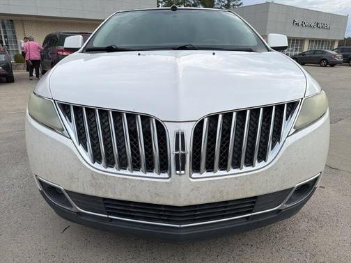 2011 Lincoln MKX Base