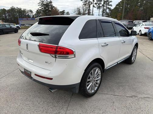 2011 Lincoln MKX Base