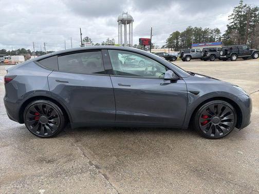 2022 Tesla Model Y Performance Dual Motor All-Wheel Drive
