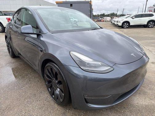 2022 Tesla Model Y Performance Dual Motor All-Wheel Drive
