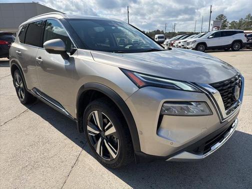 2023 Nissan Rogue Platinum