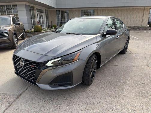 2024 Nissan Altima SR FWD