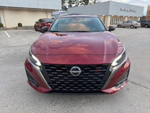 2024 Nissan Altima SR FWD