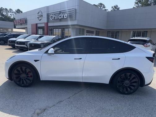 2022 Tesla Model Y Performance Dual Motor All-Wheel Drive