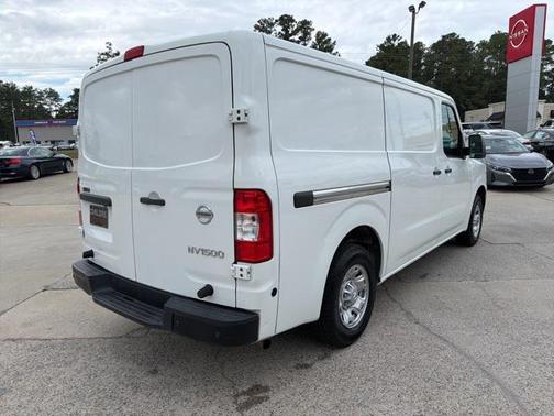 2021 Nissan NV Cargo NV1500 SV V6