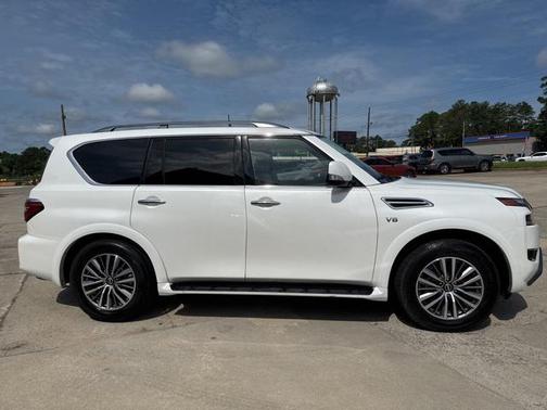 2022 Nissan Armada SV 2WD