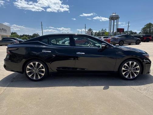 2023 Nissan Maxima 3.5 Platinum