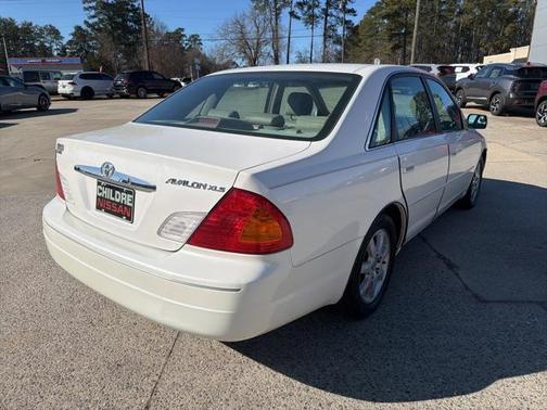 2000 Toyota Avalon XLS