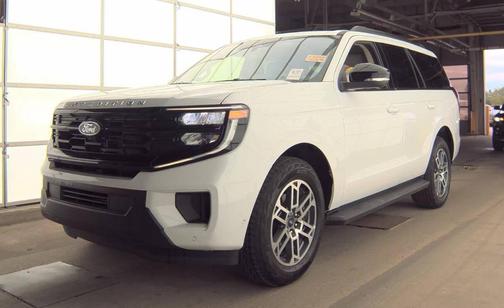 Oxford White 2025 Ford Expedition Active