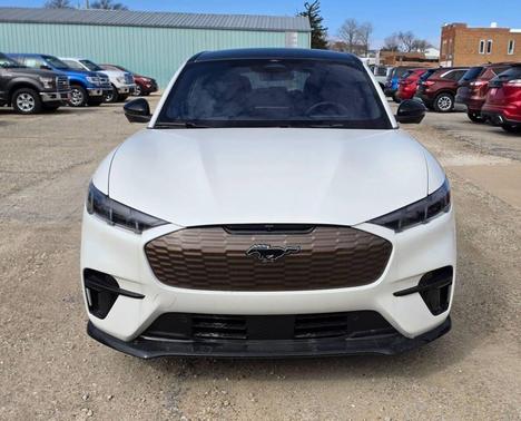 Star White Metallic Tri-Coat 2025 Ford Mustang Mach-E GT