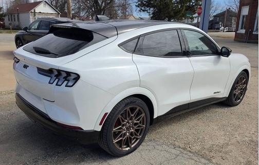 Star White Metallic Tri-Coat 2025 Ford Mustang Mach-E GT