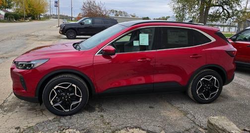 2026 Ford Escape Platinum