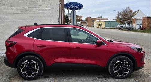 2026 Ford Escape Platinum