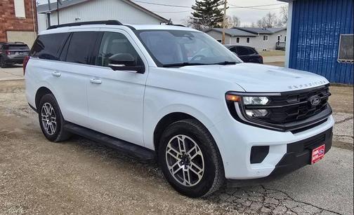 2025 Ford Expedition Active 4x4 4dr SUV