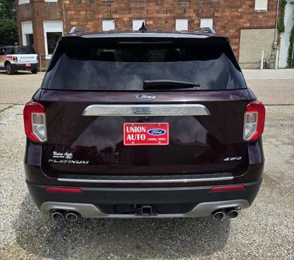 2023 Ford Explorer Platinum AWD 4dr SUV