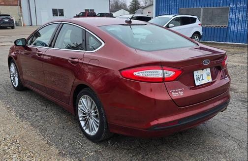 2014 Ford Fusion SE