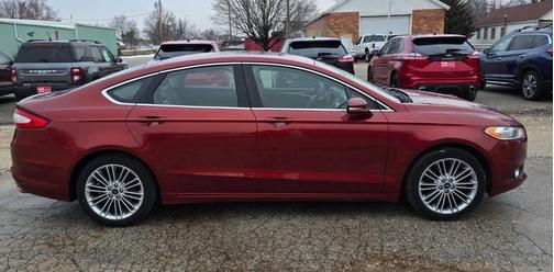 2014 Ford Fusion SE