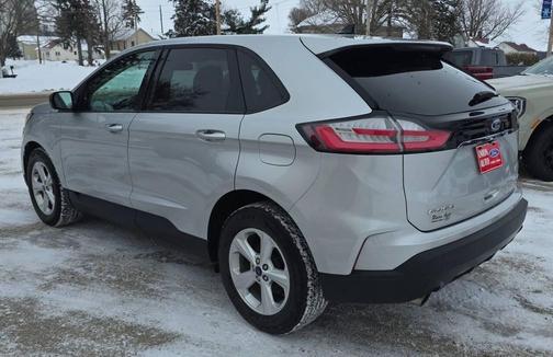 2019 Ford Edge SE