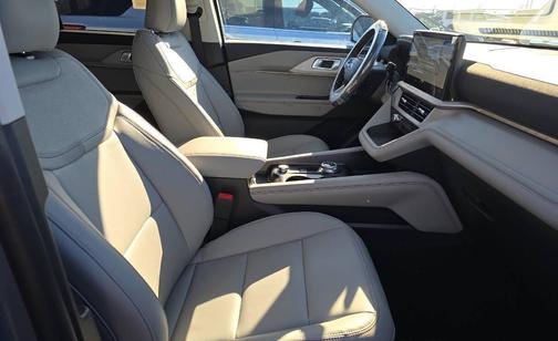 2026 Ford Explorer Active AWD 4dr SUV