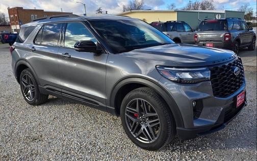 2025 Ford Explorer ST Line AWD 4dr SUV