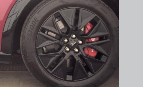 Molten Magenta Metallic Tri-Coat 2025 Ford Mustang Mach-E Premium