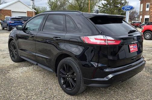 2022 Ford Edge ST Line