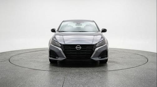 Gun Metallic 2025 Nissan Altima SV FWD