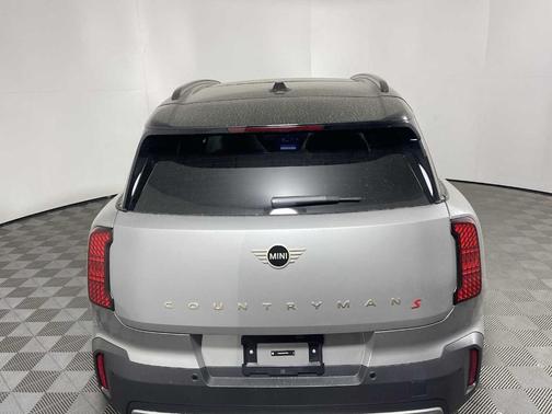 2025 MINI Countryman S