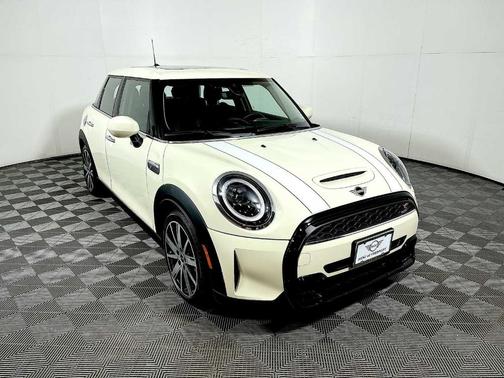 2023 MINI Hardtop Cooper S
