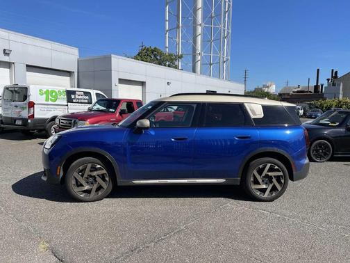 2025 MINI Countryman S