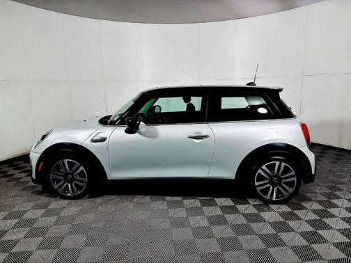 White Silver Metallic 2023 MINI Hardtop Cooper S