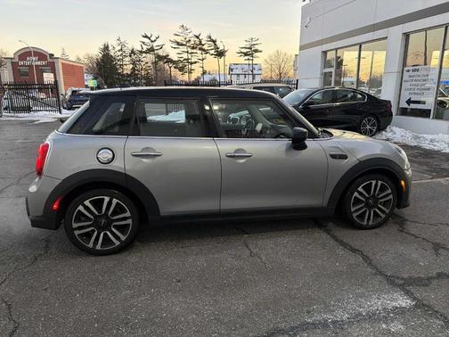 2023 MINI Hardtop Cooper S