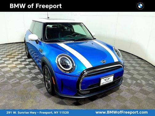 2022 MINI Hardtop Cooper