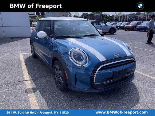 2022 MINI Hardtop Cooper