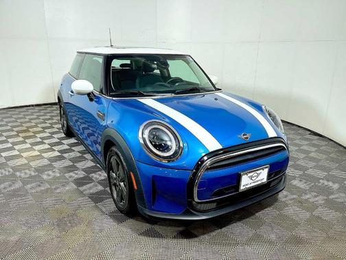 2022 MINI Hardtop Cooper