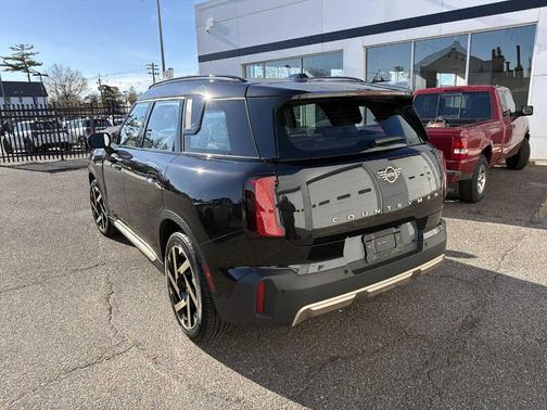 2025 MINI Countryman S