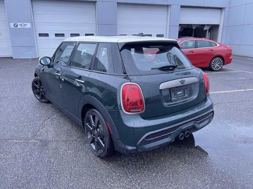 2023 MINI Hardtop Cooper S