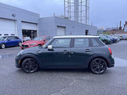 2023 MINI Hardtop Cooper S