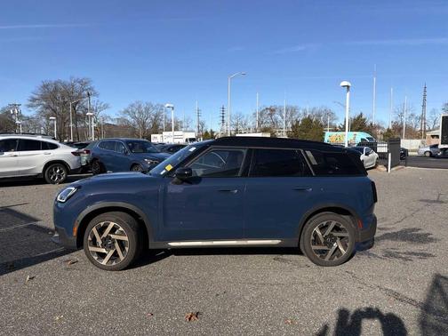 2025 MINI Countryman S