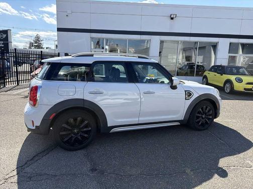Light White 2019 MINI Countryman Cooper S ALL4