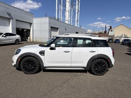 Light White 2019 MINI Countryman Cooper S ALL4