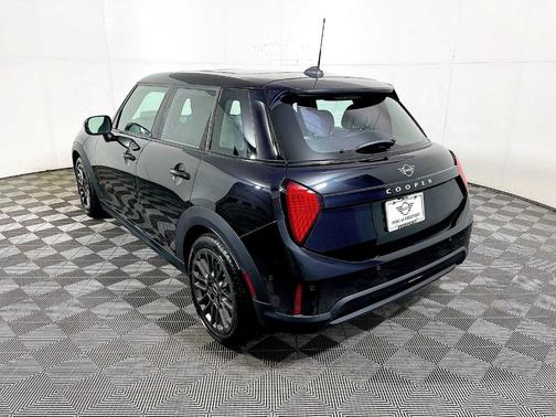 2025 MINI Hardtop Cooper