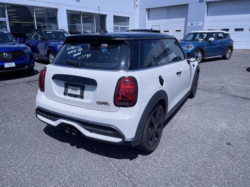 2023 MINI Hardtop Cooper S